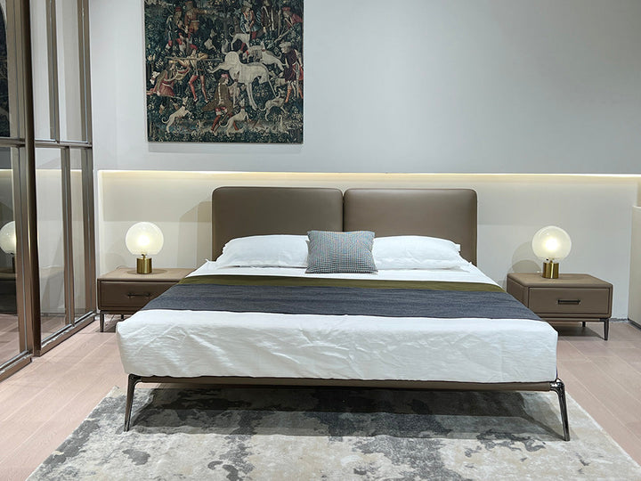 GC2315 Upholstered Bed