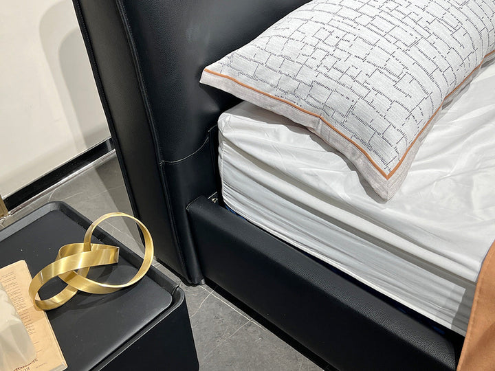 GC2317 Upholstered Bed