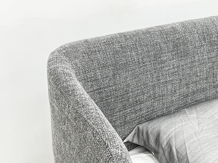 GC2323 Upholstered Bed