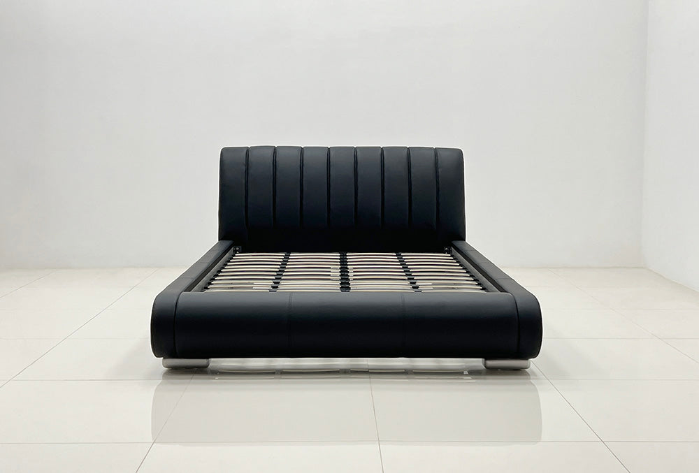 GC2326 Upholstered Bed
