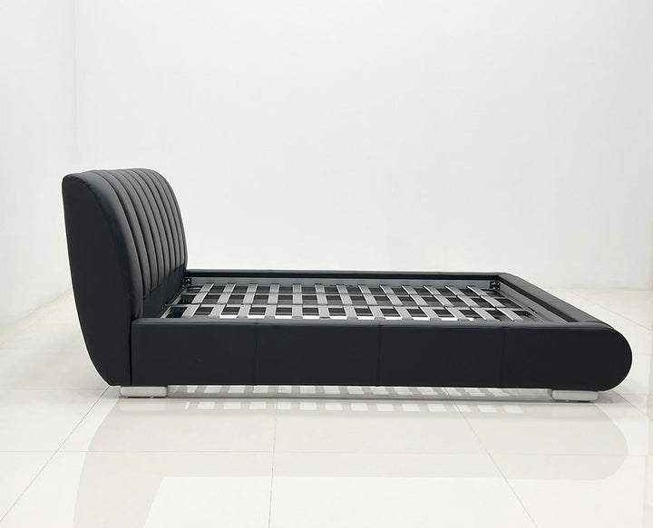 GC2326 Upholstered Bed