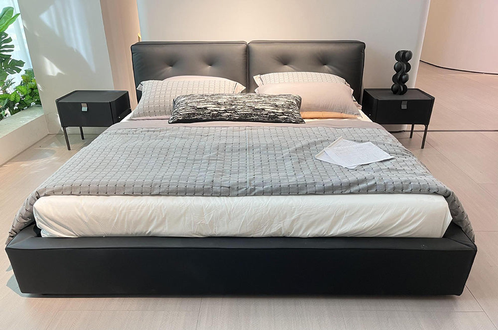 GC2329 Upholstered Bed