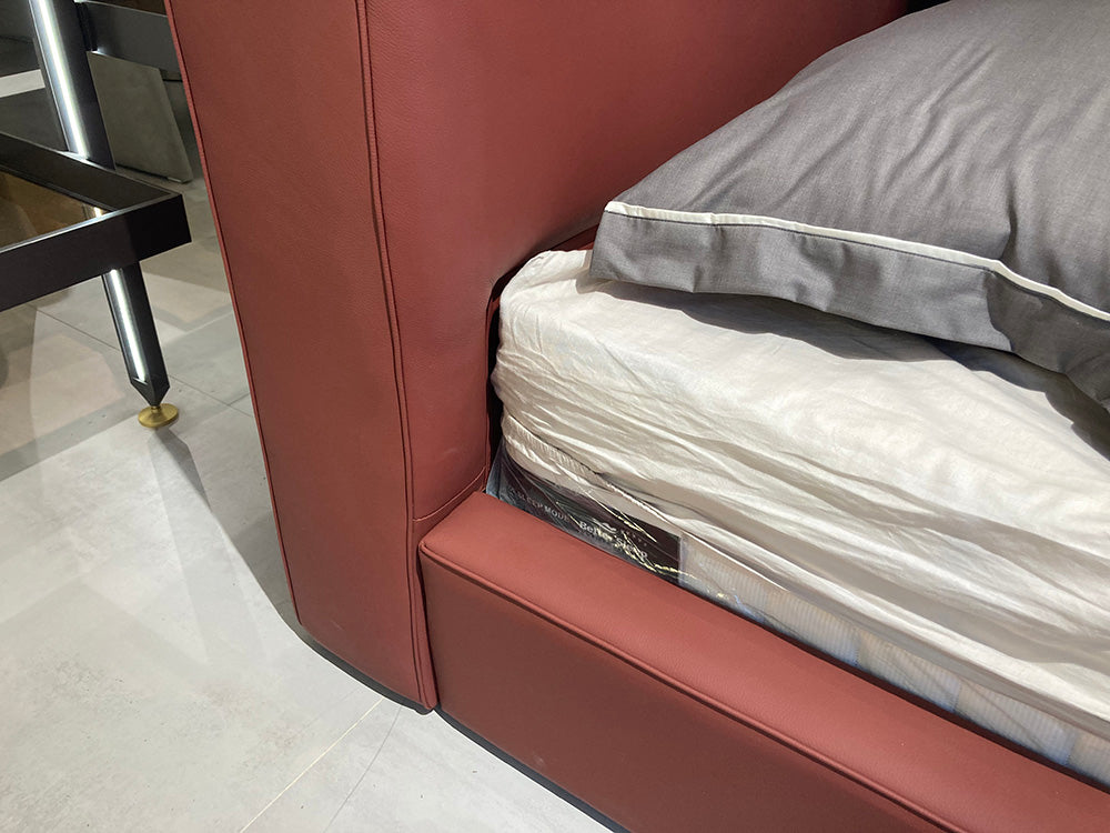GC2329 Upholstered Bed