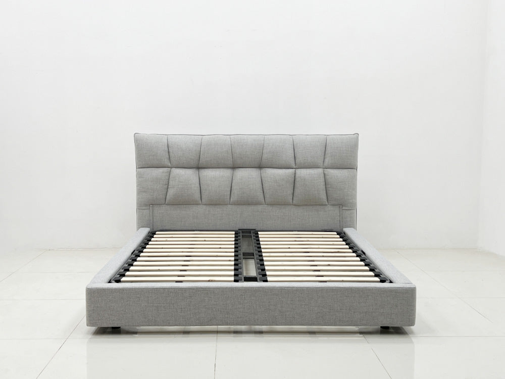 GC2333 Upholstered Bed