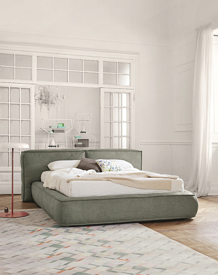 GC2337 Upholstered Bed