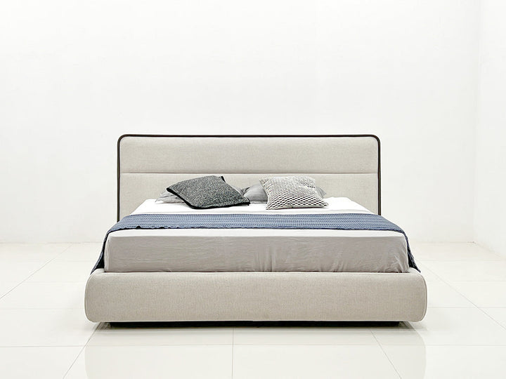 GC2338 Upholstered Bed