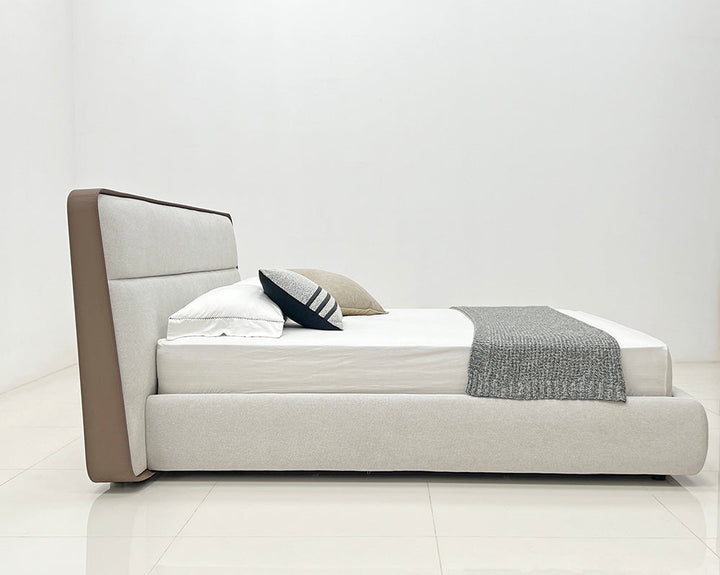 GC2338 Upholstered Bed
