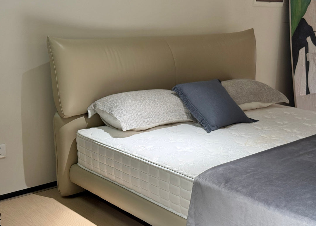 GC2523 Upholstered Bed gallery image 5