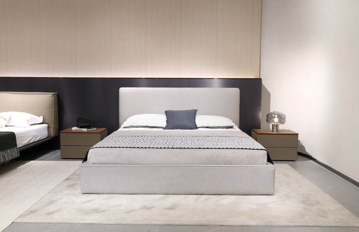 GC2408 Upholstered Bed