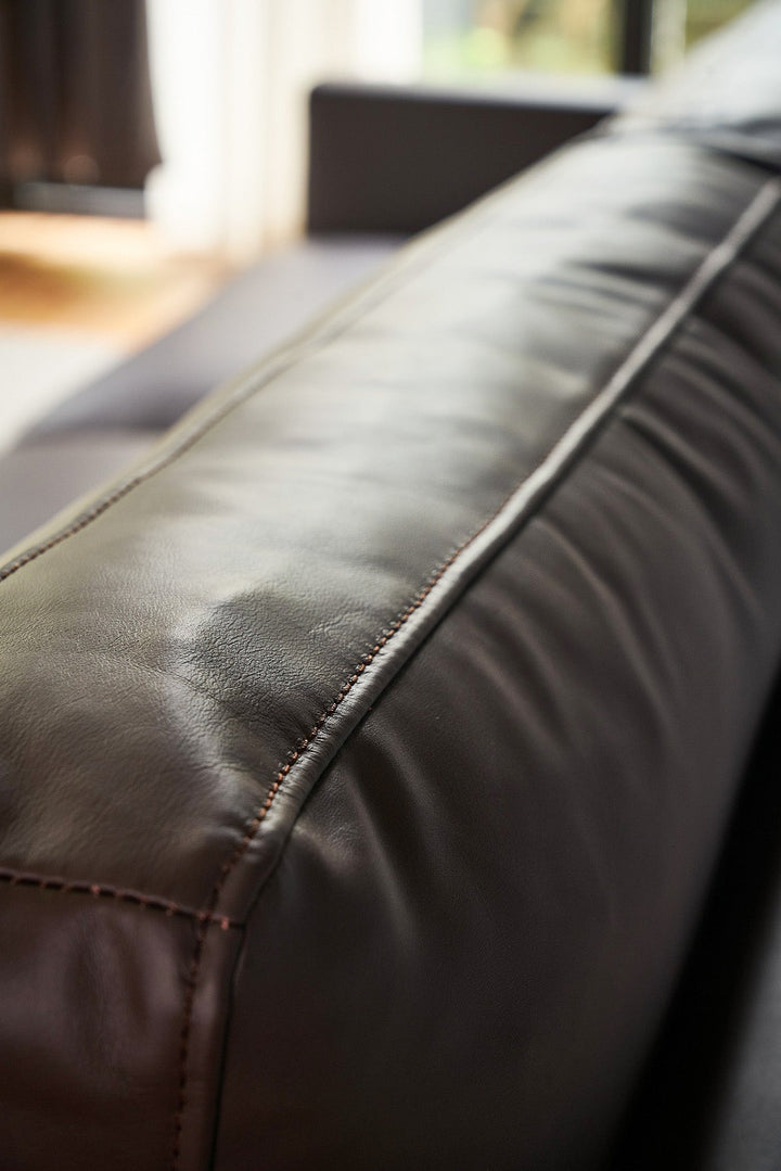 GS9049 Classic American 3 Seater Sofa