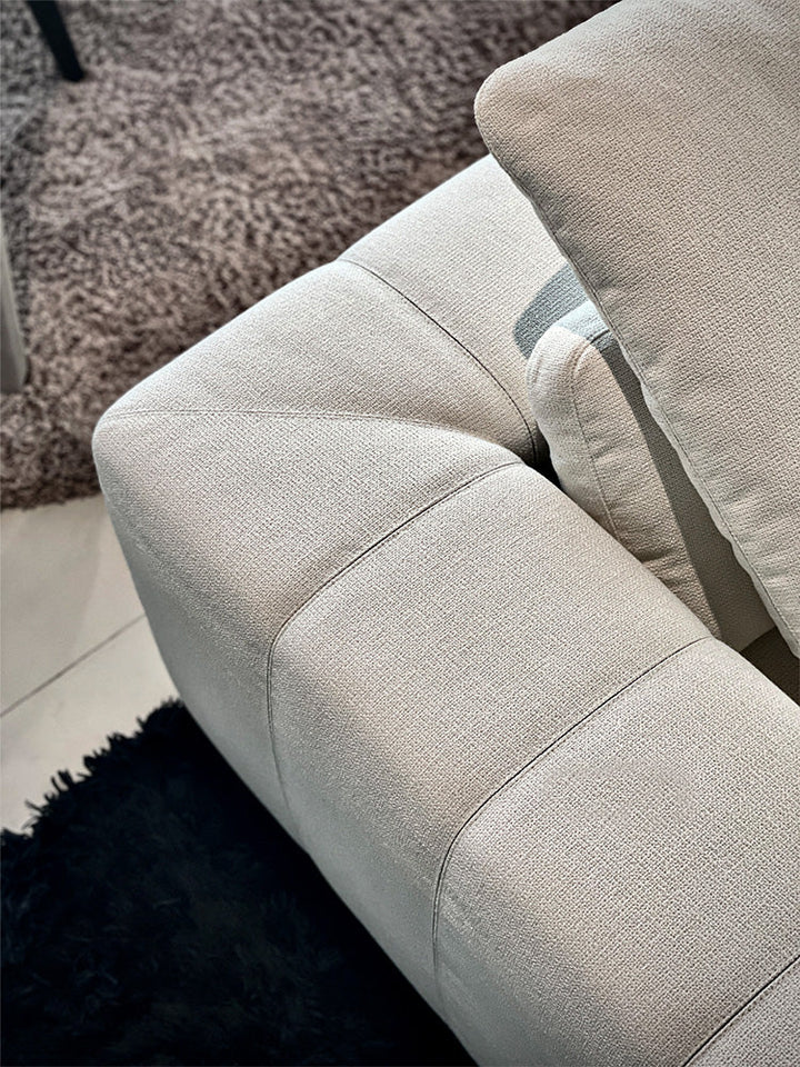 GS9077 Modern Space Piano Keys Sofa