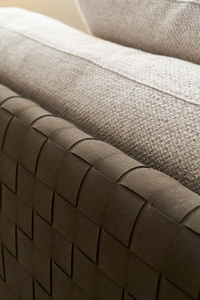 GS9083 Italian Modern Design Woven Sofa