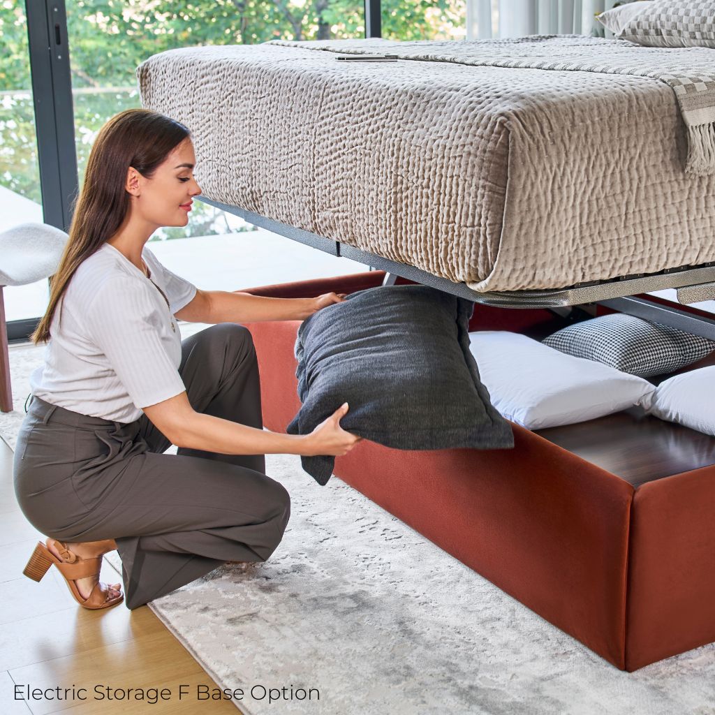 GC2509 Upholstered Bed